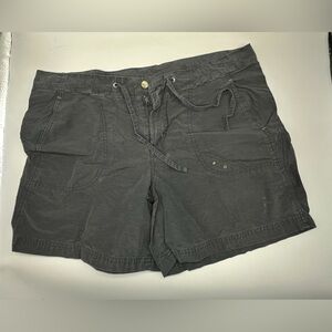 Columbia Woman’s Shorts Black